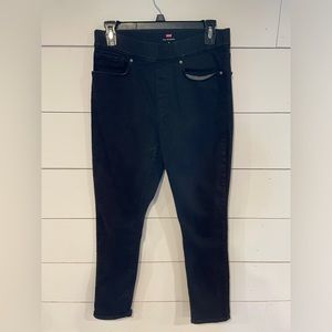 Levi’s - Women’s Pull On Skinny Jeans - Size 10 - Black